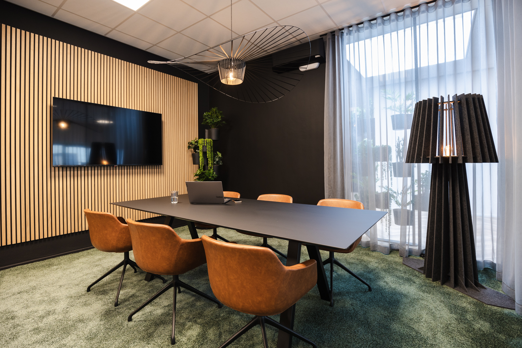 Bureau vandervorm Turnkey project voor Meant2B