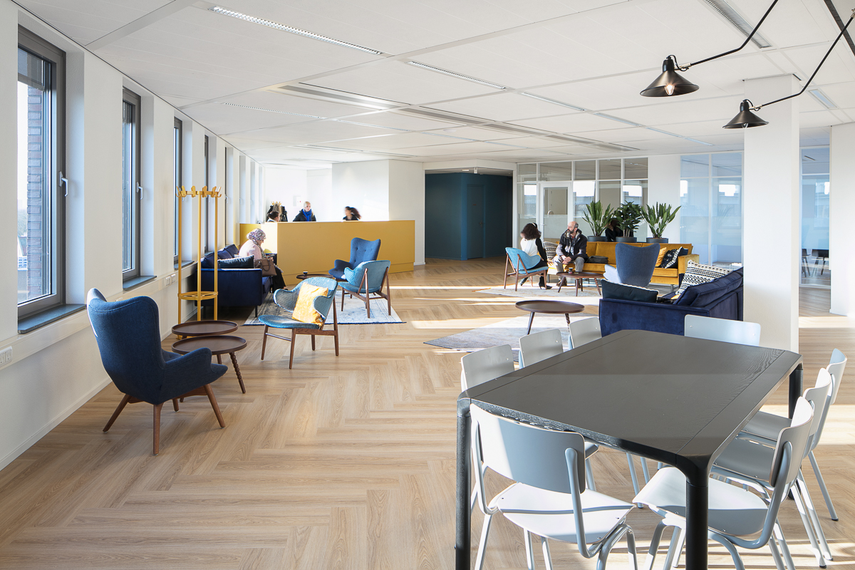 Bureau vandervorm voor Veilig Thuis, turnkey project