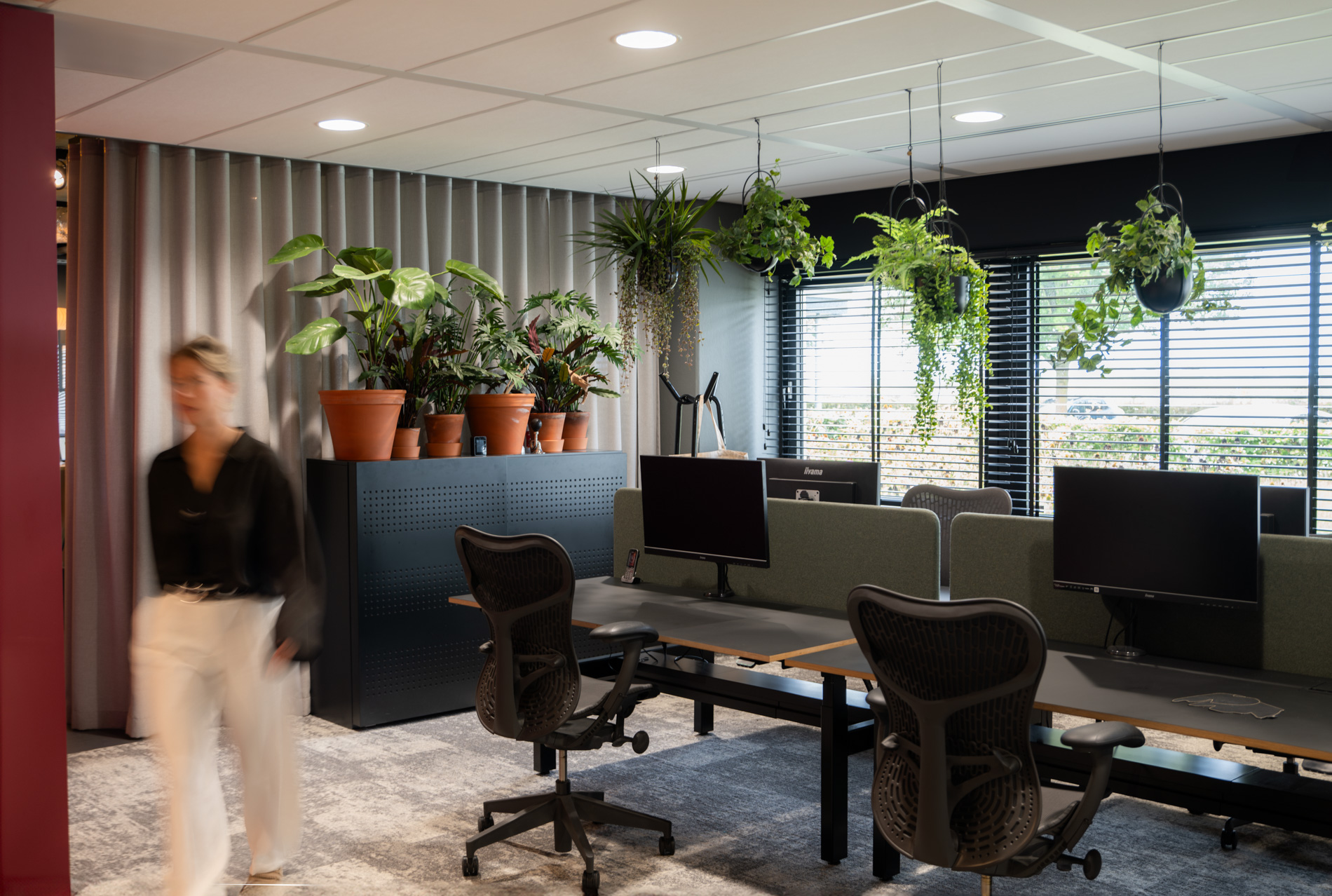 Clubhouse Office Bureau vandervorm