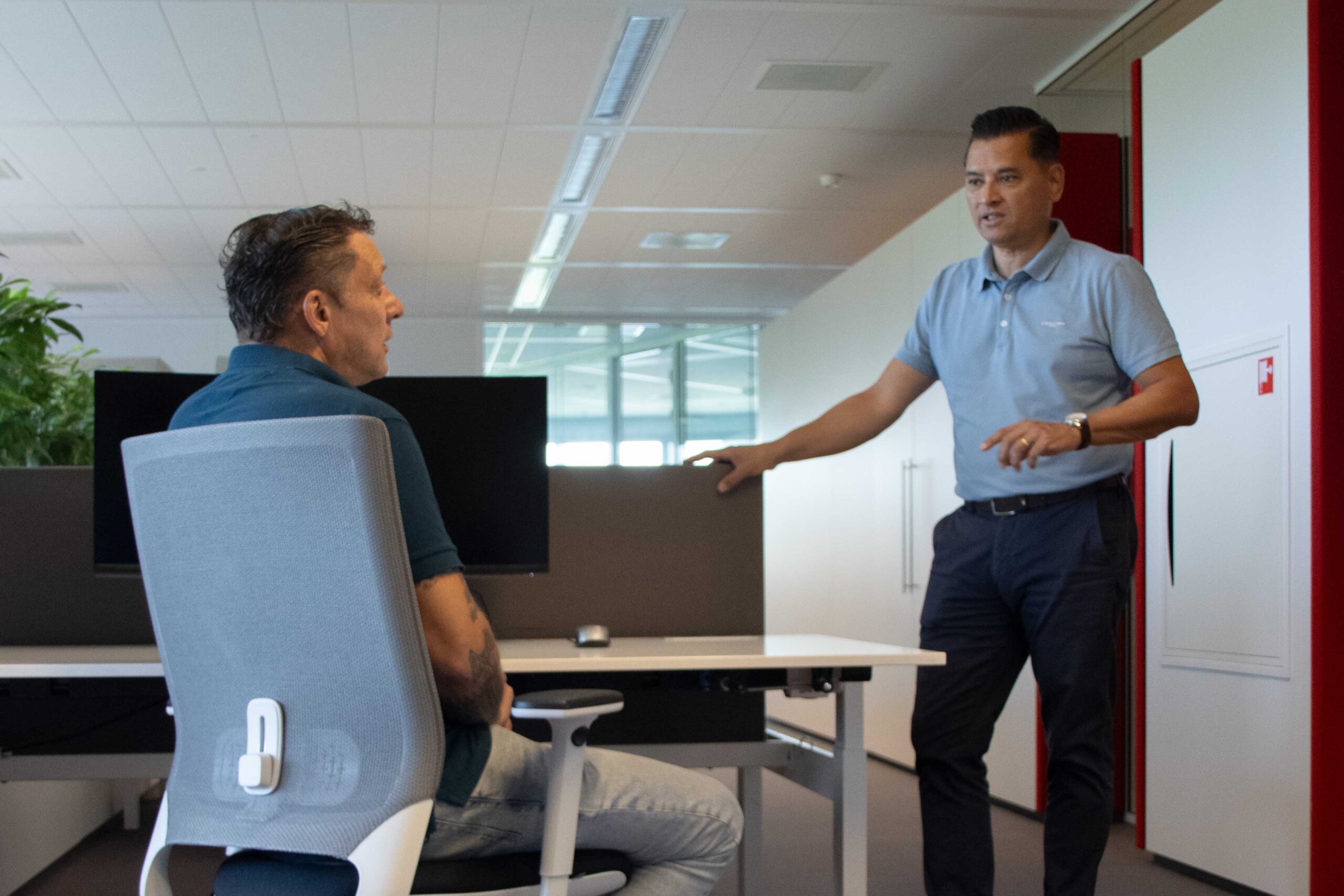 Nieuwe bureaustoelen Hartstichting 7